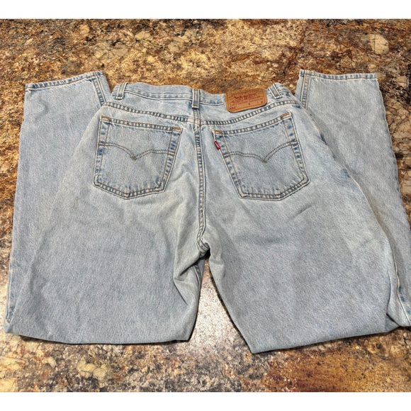 Levi’s 550 Relaxed Fit Tapered Jeans - Picture 2 of 5